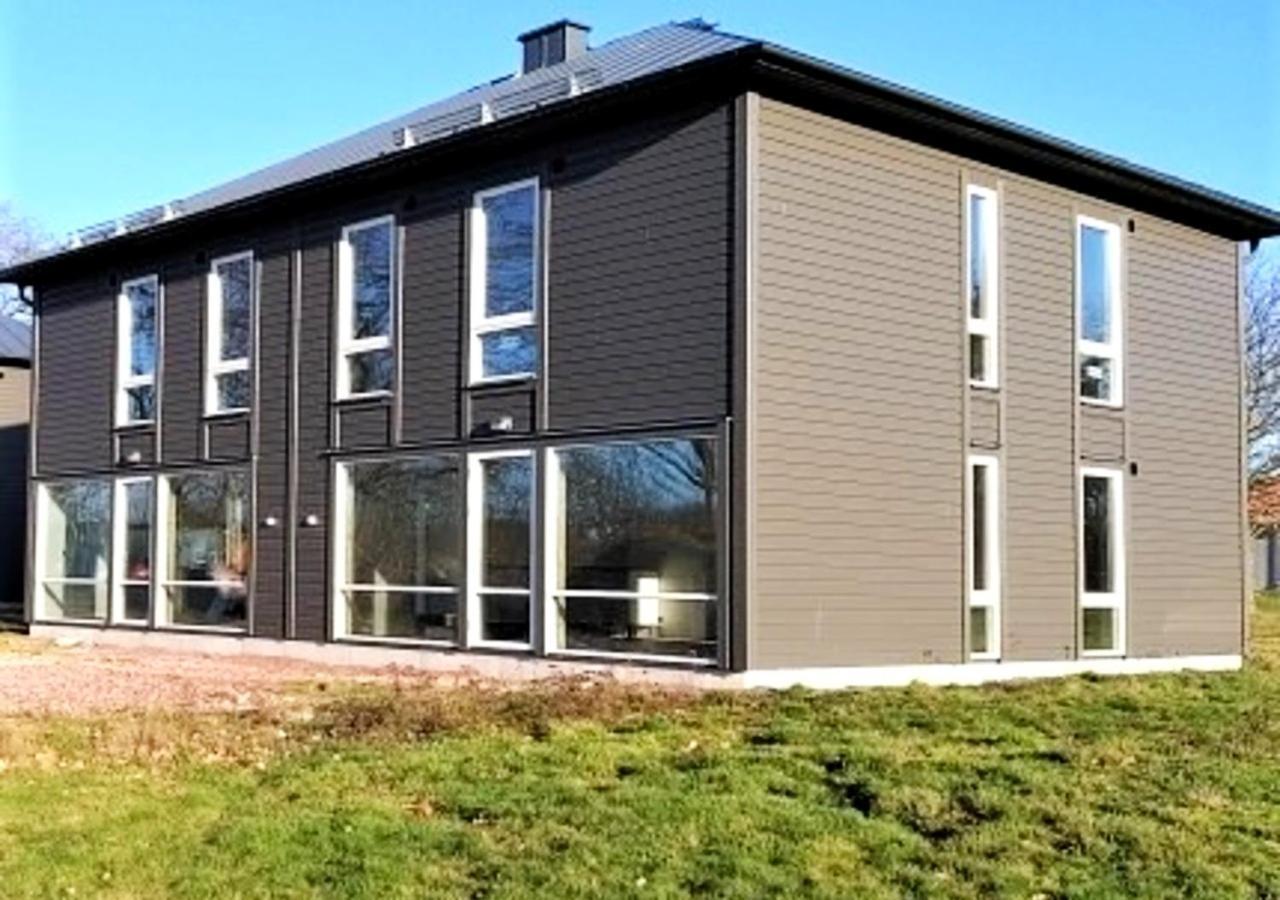 Saxnaes Ferieboende L. Erik Färjestaden Exterior foto